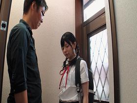 「お母さん・・・この人になにしたの？わたし酷いことされてるよ・・・」母親のせいで犯される三つ編みパイパン貧乳●学生孕ませ中出し ゆうか　サンプル画像10